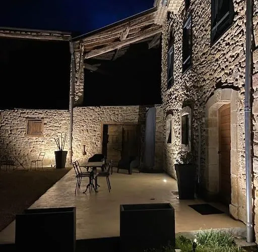 Les Pierres Dorees, Demeure De Caractere * Montels (Ariege)