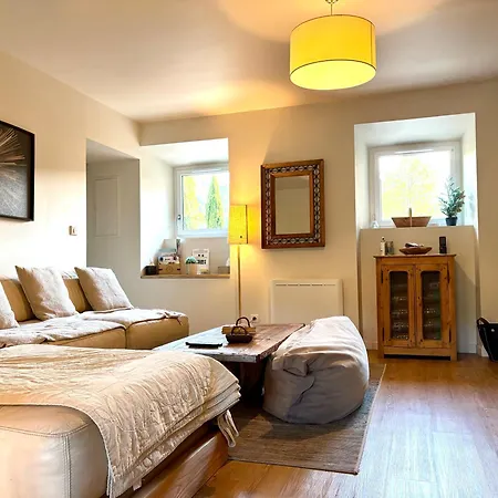 Les Pierres Dorees, Demeure De Caractere Holiday home Montels (Ariege)