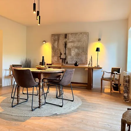 Les Pierres Dorees, Demeure De Caractere Holiday home