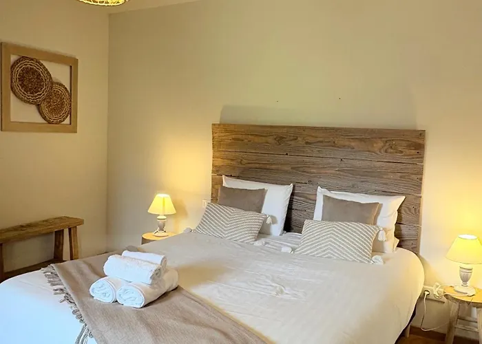 Casa vacanze Les Pierres Dorées, Demeure De Caractère